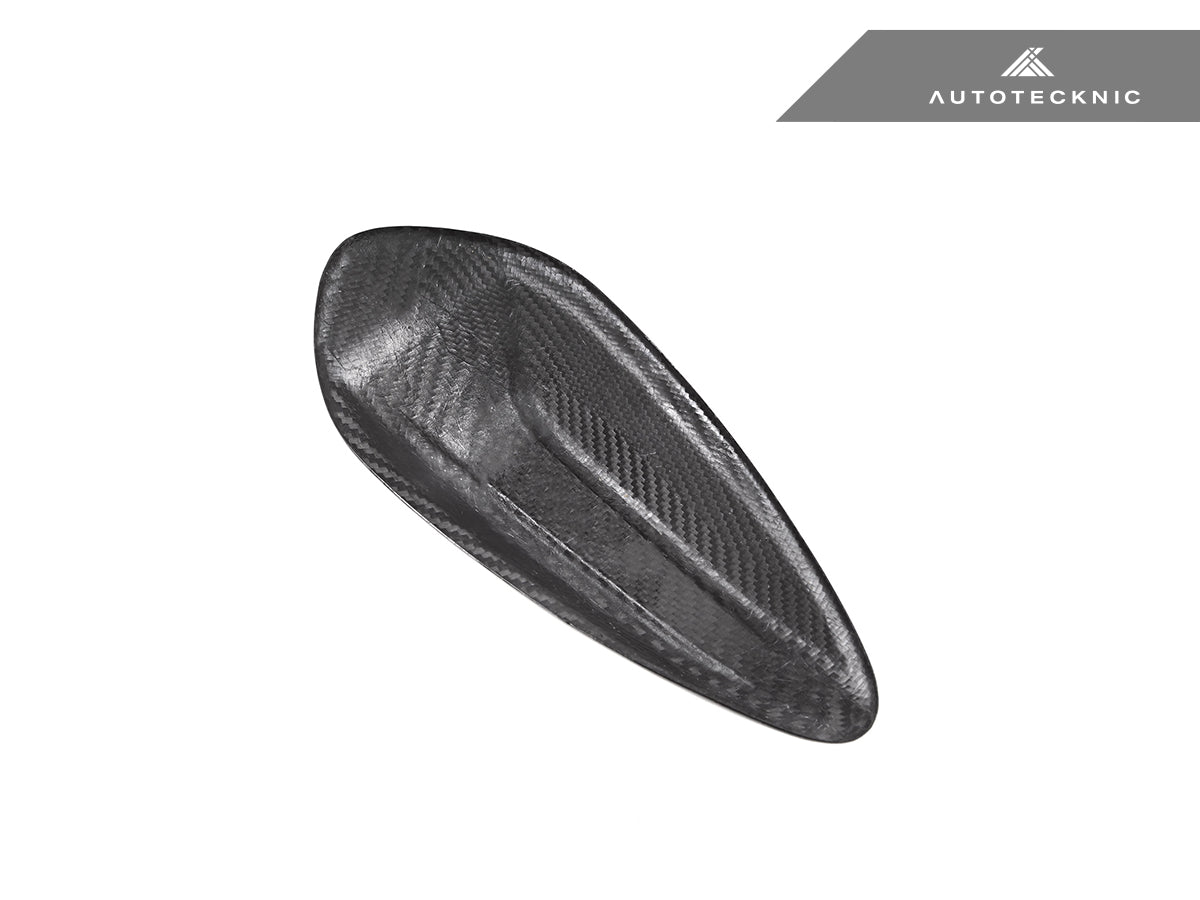 AutoTecknic Dry Carbon Roof Antenna Cover - G22 4-Series LCI - Graveyard Performance
