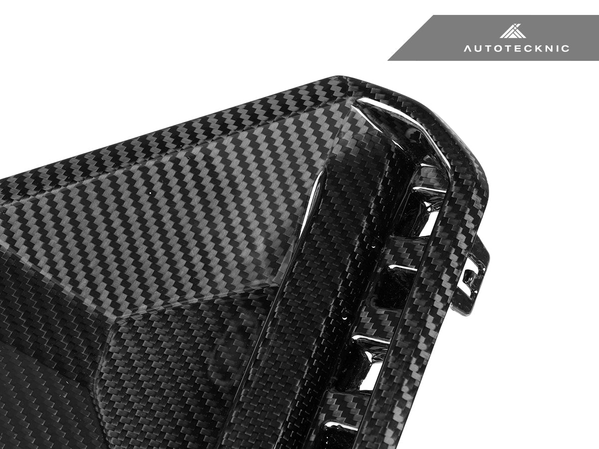AutoTecknic Dry Carbon Rear Bumper Reflector Trim Set - G87 M2 - Graveyard Performance