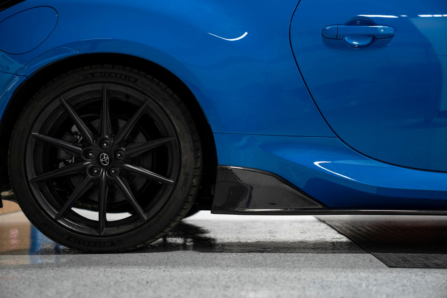 OLM Carbon Fiber CS Style Side Skirts - 2022+ GR86 / BRZ