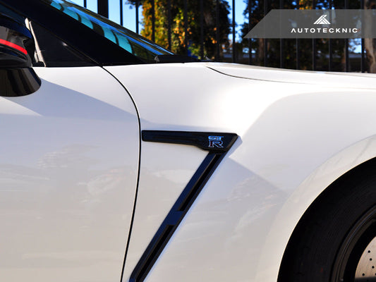 AutoTecknic Dry Carbon Fender Trims - Nissan R35 GTR 2015-Up - Graveyard Performance