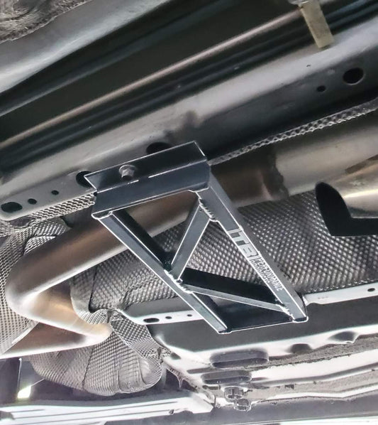 Ford Focus ST (2013-2018) Rear Mid Chassis Brace - Graveyard Performance