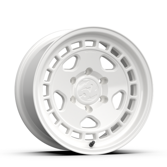 fifteen52 Turbomac HD Classic 17x8.5 / 5x127 BP / 0 ET / 71.5mm CB / 4.75in BS / Classic White Wheel - Graveyard Performance