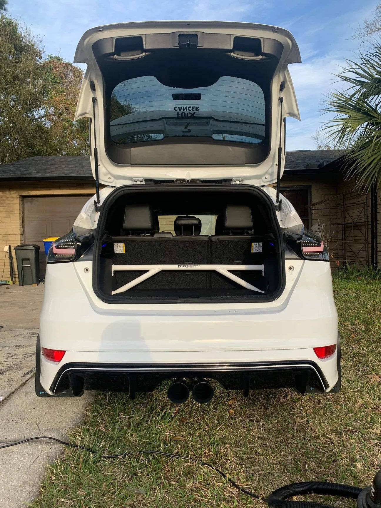 FORD FOCUS RS(2016-2018) REAR STRUT BAR(BOOTY BOOT CAMP)