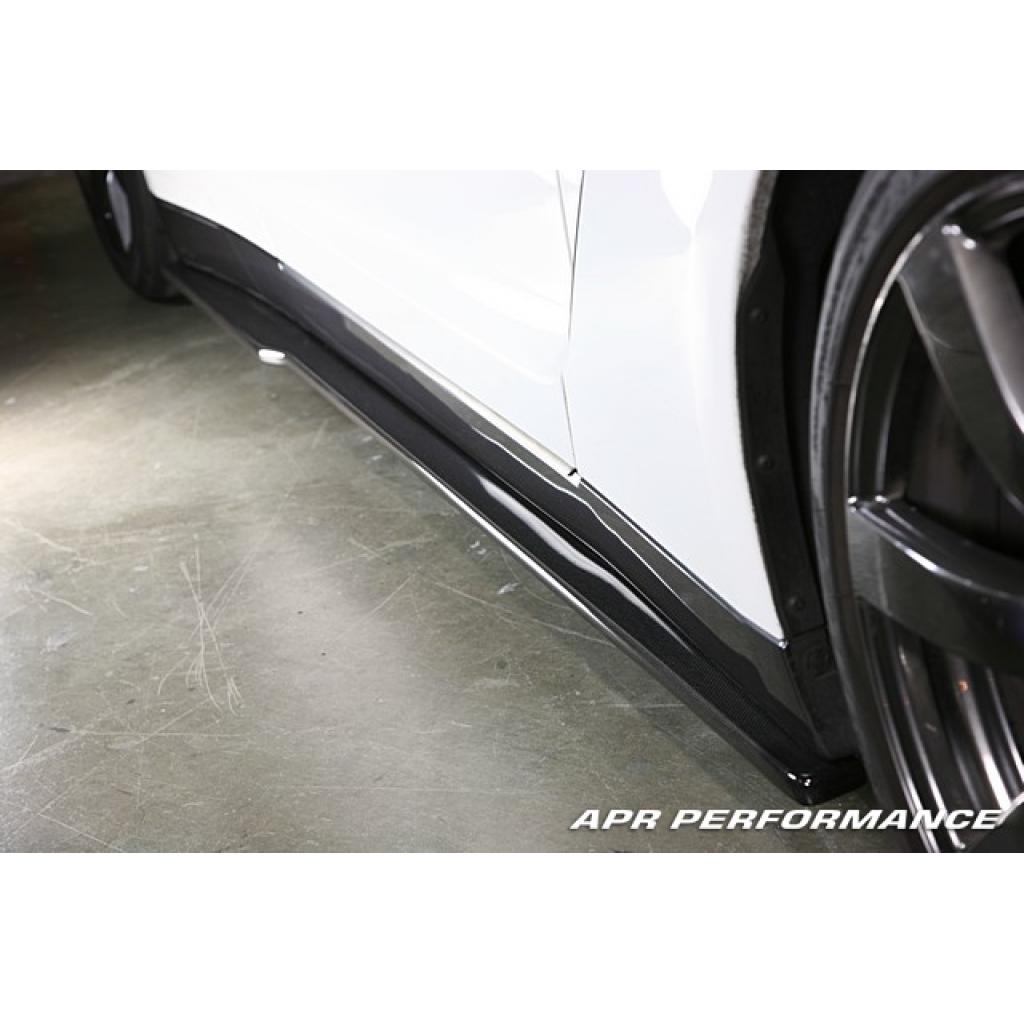 APR Performance Nissan GTR R35 Carbon Fiber Side Rocker Extensions/ Side Skirt 2008-2016