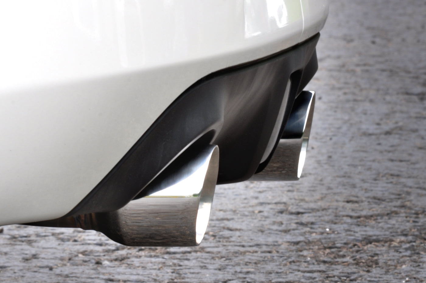 STM 370Z Axle-Back Exhaust