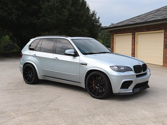 AutoTecknic Replacement Glazing Black Fender Gills - E70 X5M - Graveyard Performance
