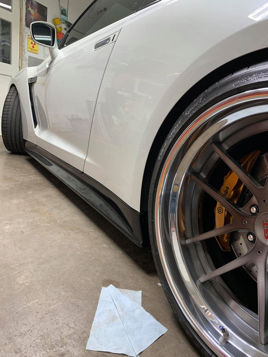 Rexpeed R35 GTR Z Style Carbon Side Skirts