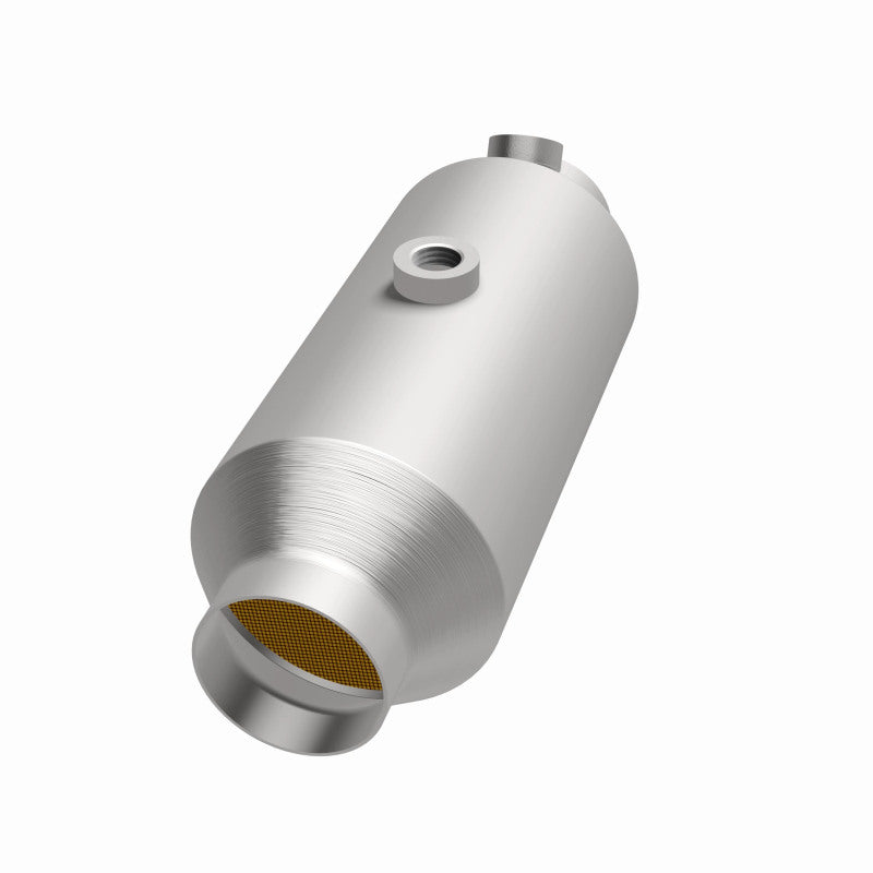 Magnaflow 2.25 1-O2 CA Universal Converter - Graveyard Performance