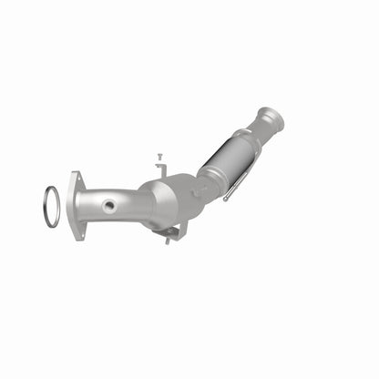 MagnaFlow Conv DF 16-17 Ford Focus 2.3L Underbody - Graveyard Performance