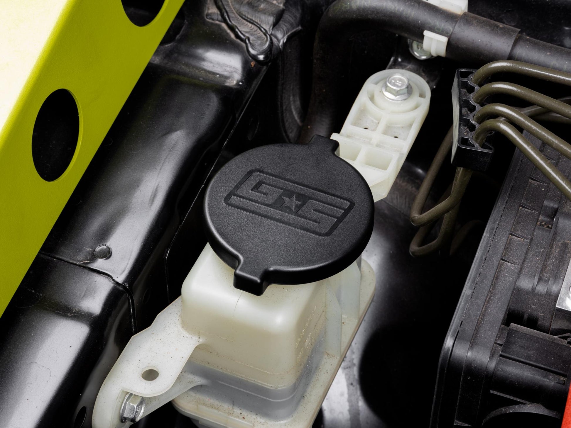 GrimmSpeed Engine Bay Reservoir Cap Set Red For Subaru 02-21 WRX/STI/FXT/OBXT/LGT - Graveyard Performance