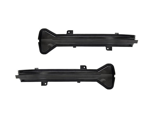 AutoTecknic Smoked Dynamic Sequential LED Turn Signal - G87 M2