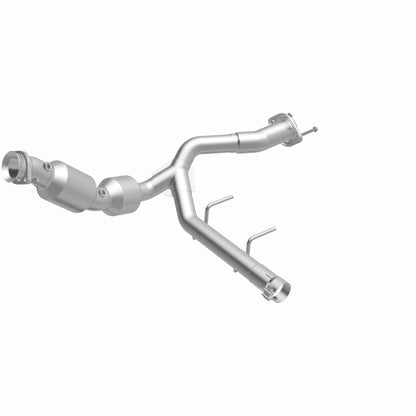 Magnaflow 21-23 Ford F-150 3.5L Right Underbody Direct Fit Converter - Graveyard Performance