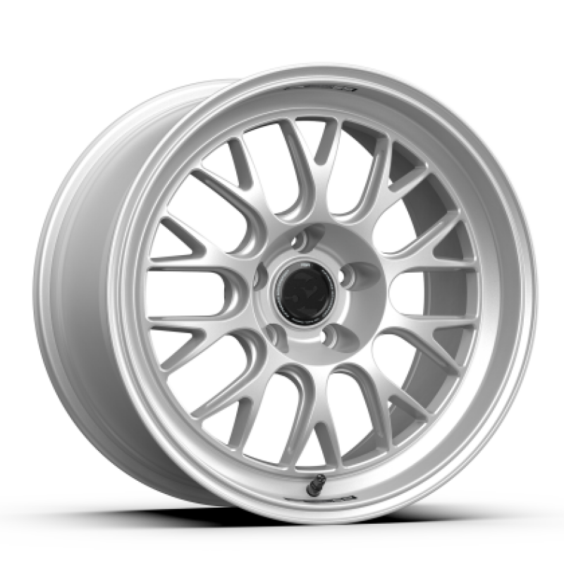 fifteen52 Holeshot RSR 19x9.5 5x114.3 38mm ET 73.1mm Center Bore Radiant Silver Wheel - Graveyard Performance