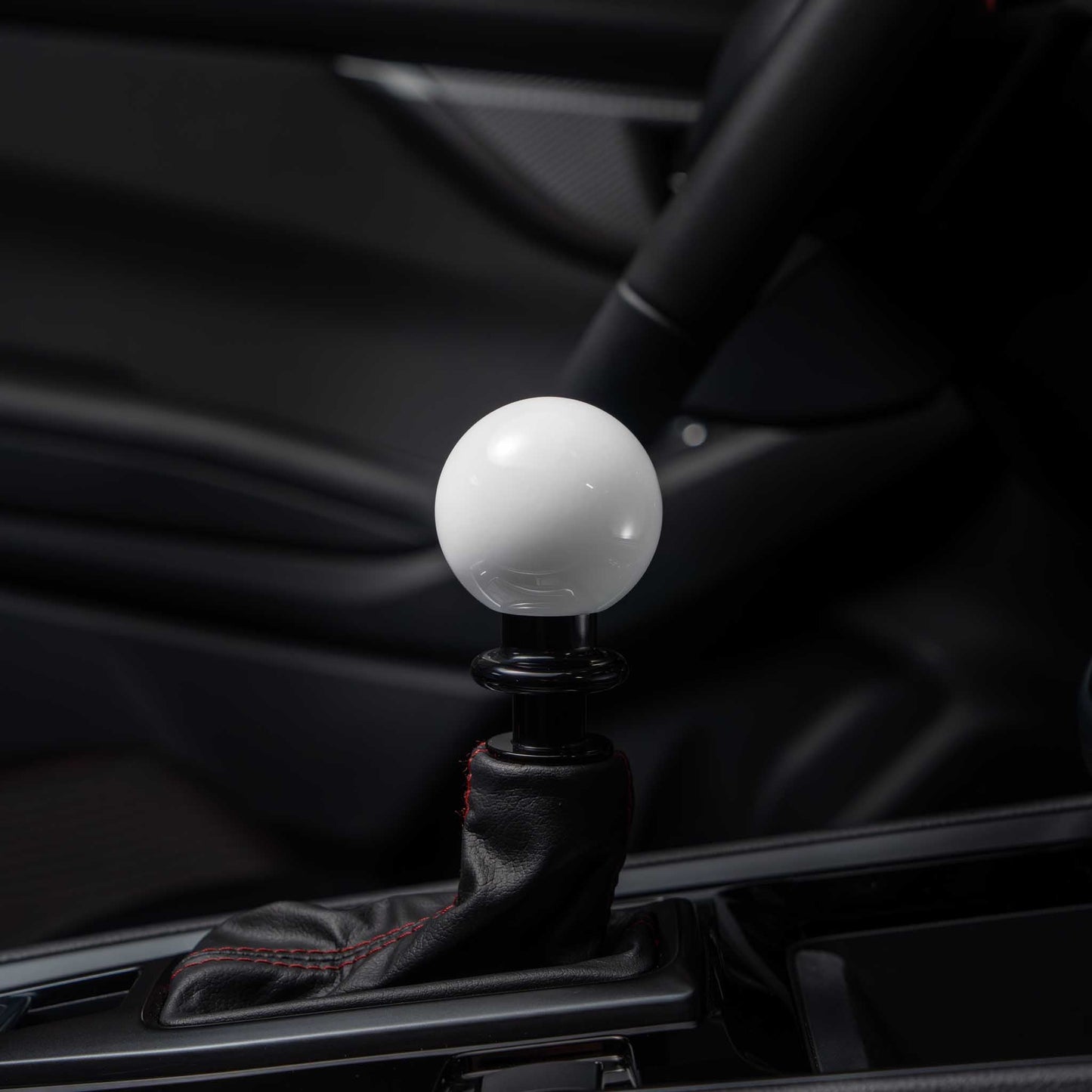 Billetworkz Automatic Shifter - Gloss White - Fits Subaru CVT: WRX (15–21), Crosstrek (13–23), Forester (14–18), Impreza (12–23), Legacy/Outback (10–14)