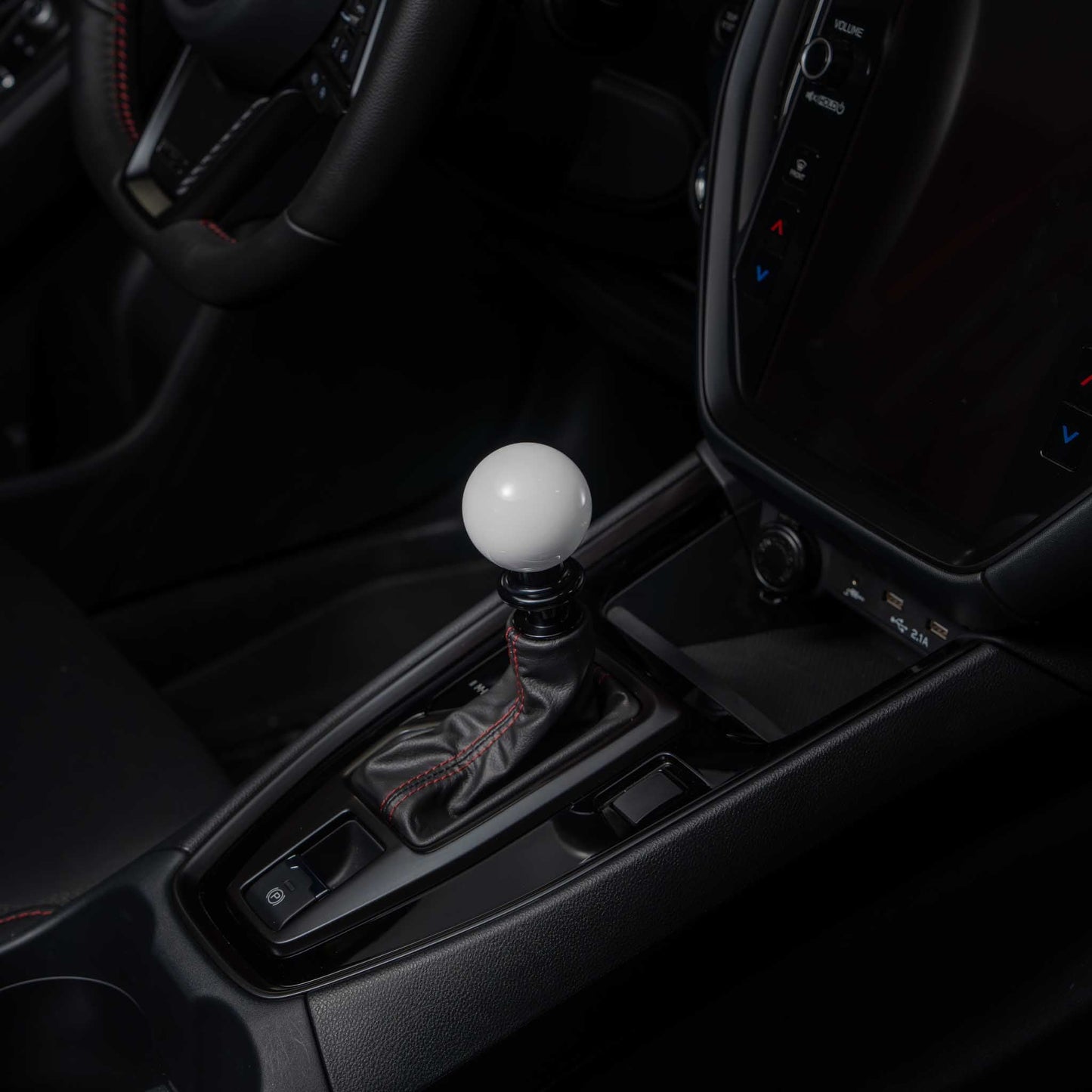 Billetworkz Automatic Shifter - Gloss White - Fits Subaru CVT: WRX (15–21), Crosstrek (13–23), Forester (14–18), Impreza (12–23), Legacy/Outback (10–14)