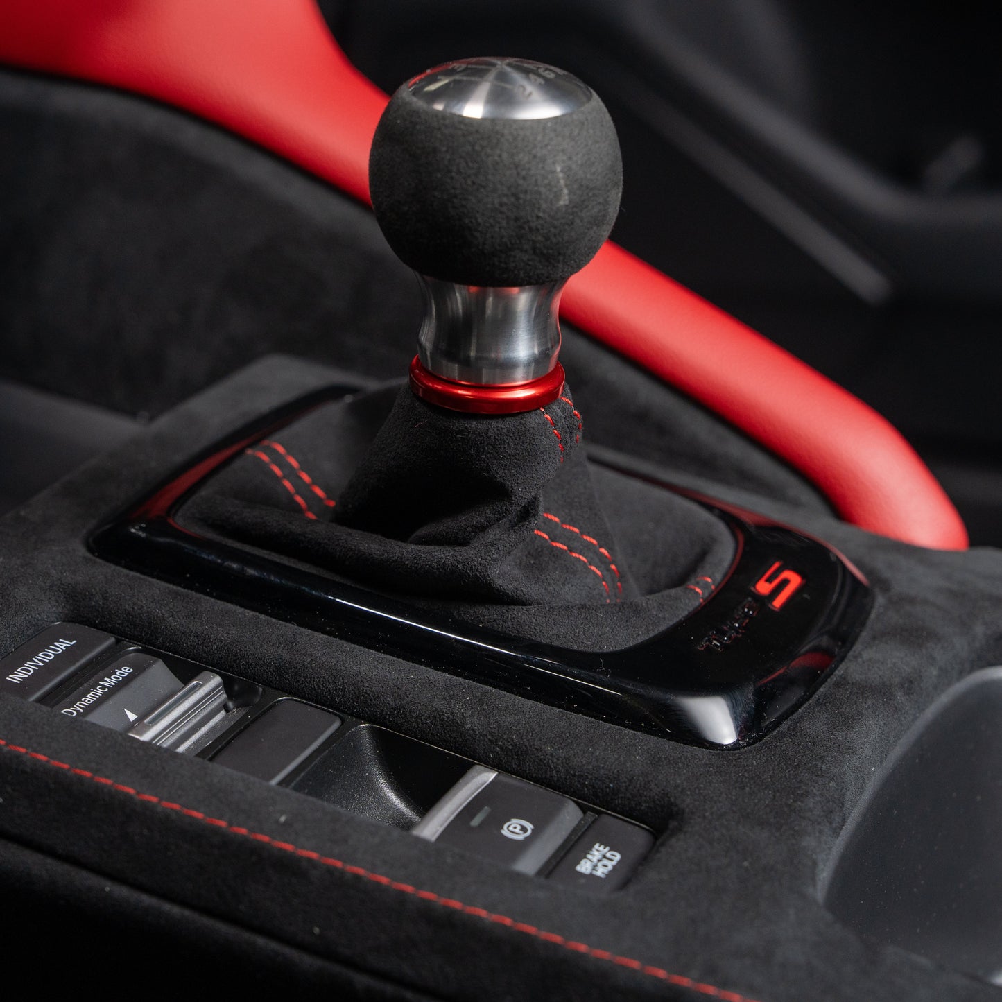 Billetworkz Premium Alcantara Shift Boot – Acura Integra 2023+ (Manual)