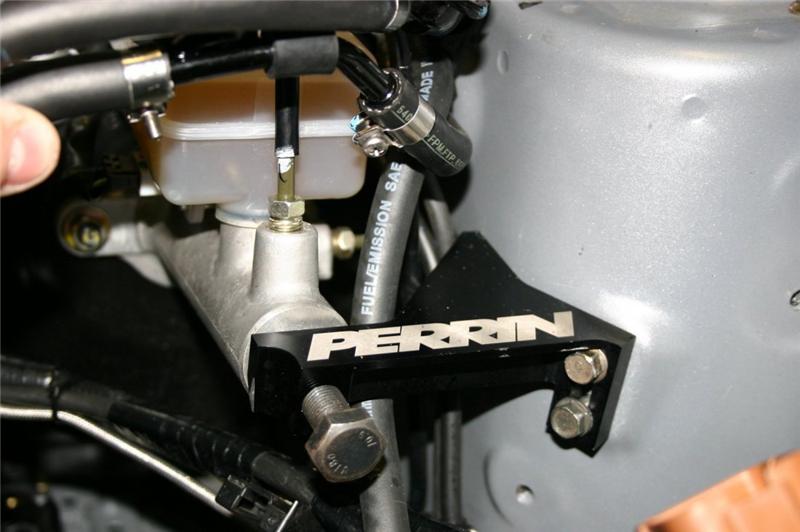 PERRIN 02-07 Subaru WRX/STi / 04-07 Forester XT Master Cylinder Support Bracket - Black - Graveyard Performance