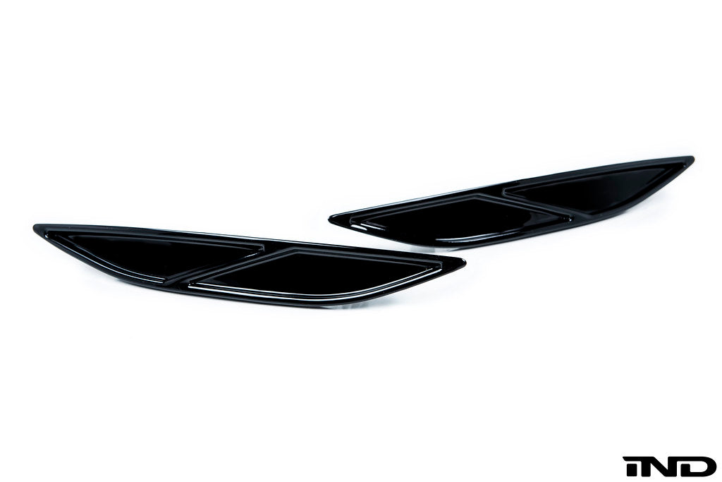 Acexxon MK7 Golf R Rear Reflector Insert Set - Diagonal Slat