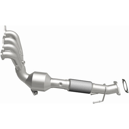 Magnaflow 12-15 Ford Focus 2.0L Direct Fit Converter - Graveyard Performance