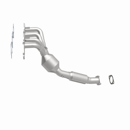 Magnaflow 05-06 Ford Focus 2.0L Direct Fit Converter - Graveyard Performance