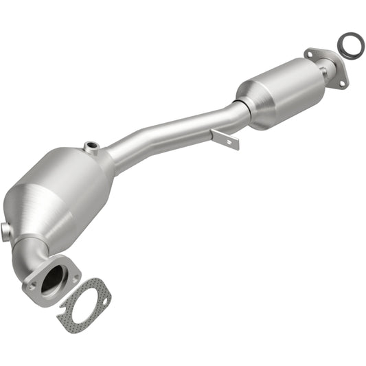 Magnaflow 2005 Saab 9-2X 2.5L Direct Fit Converter - Graveyard Performance