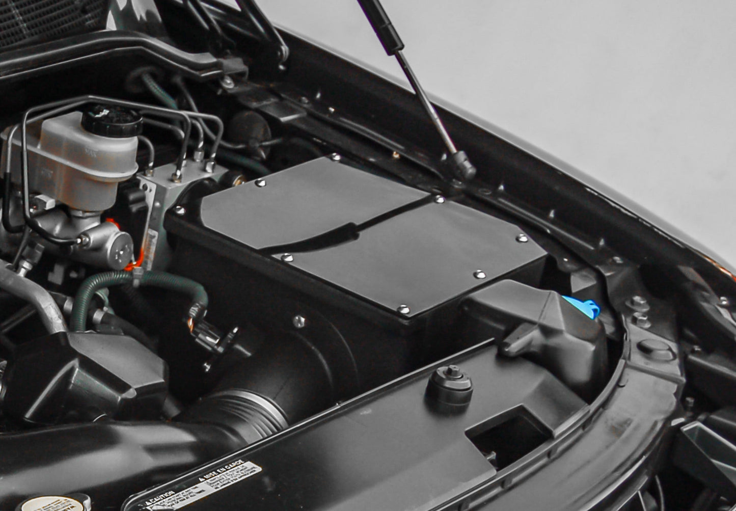 Stillen Nissan Titan/Armada/Infiniti QX56 Hi-Flow Intake Enclosed Air Box Oil Filter For 04-15 Nissan Titan, Nissan Armada , Infiniti QX56