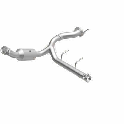 Magnaflow 2021 Ford F-150 Right Underbody 5L Direct Fit Converter - Graveyard Performance