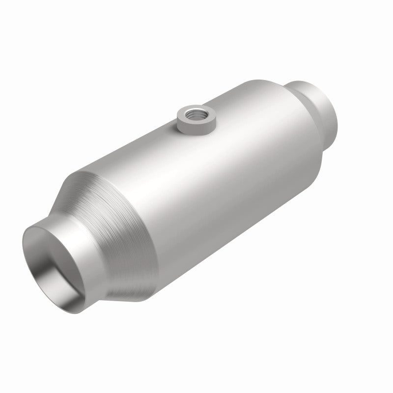 Magnaflow Conv Univ 2.50 1/O2 CA 5in Spun CA - Graveyard Performance
