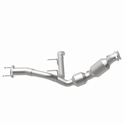 Magnaflow 21-23 Ford F-150 3.5L Right Underbody Direct Fit Converter - Graveyard Performance