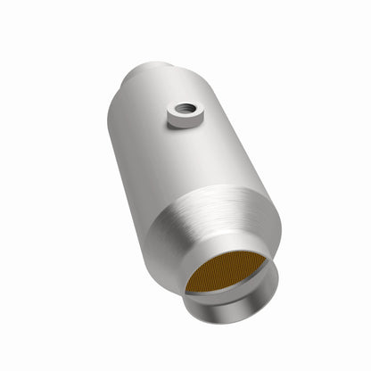 Magnaflow Conv Univ 2.50 1/O2 CA 5in Spun CA - Graveyard Performance