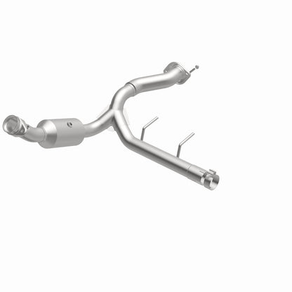 Magnaflow 2021 Ford F-150 Right Underbody 5L Direct Fit Converter - Graveyard Performance