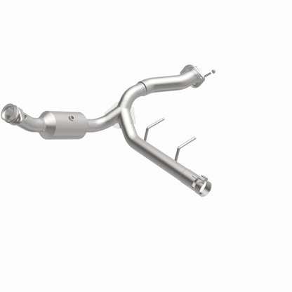 Magnaflow 2021 Ford F-150 Right Underbody 5L Direct Fit Converter - Graveyard Performance