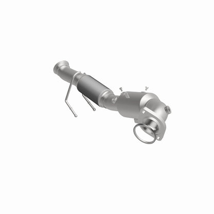 MagnaFlow Conv DF 16-17 Ford Focus 2.3L Underbody - Graveyard Performance
