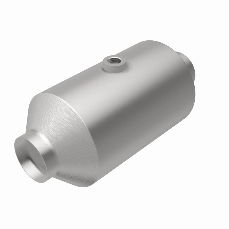 Magnaflow 2.00in. Mid-Bed O2 CA Universal Converter - Graveyard Performance