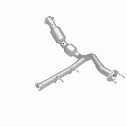 Magnaflow 21-23 Ford F-150 3.5L Right Underbody Direct Fit Converter - Graveyard Performance