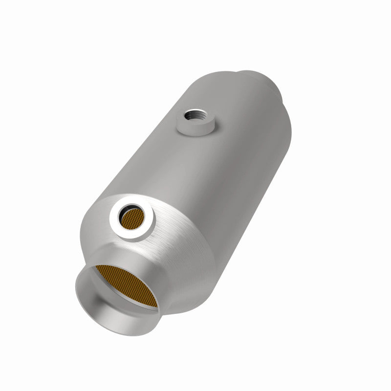 Magnaflow 2.25 1-O2 CA Universal Converter - Graveyard Performance