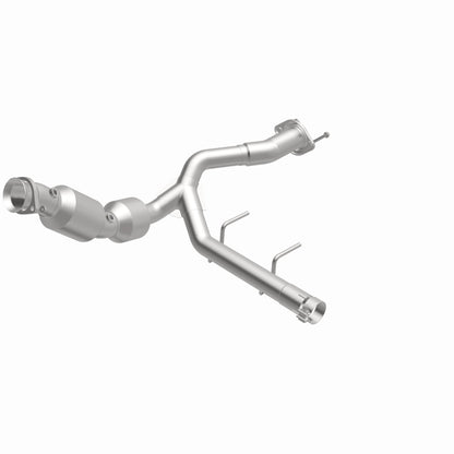Magnaflow 21-23 Ford F-150 3.5L Right Underbody Direct Fit Converter - Graveyard Performance
