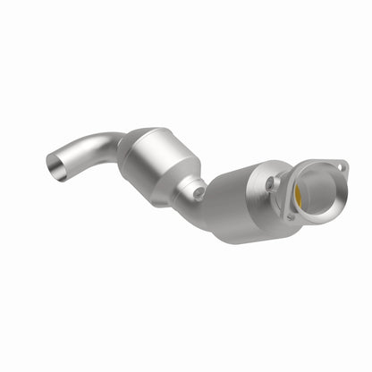 Magnaflow 21-23 Ford F-150 3.5L Left Underbody Direct Fit Converter - Graveyard Performance