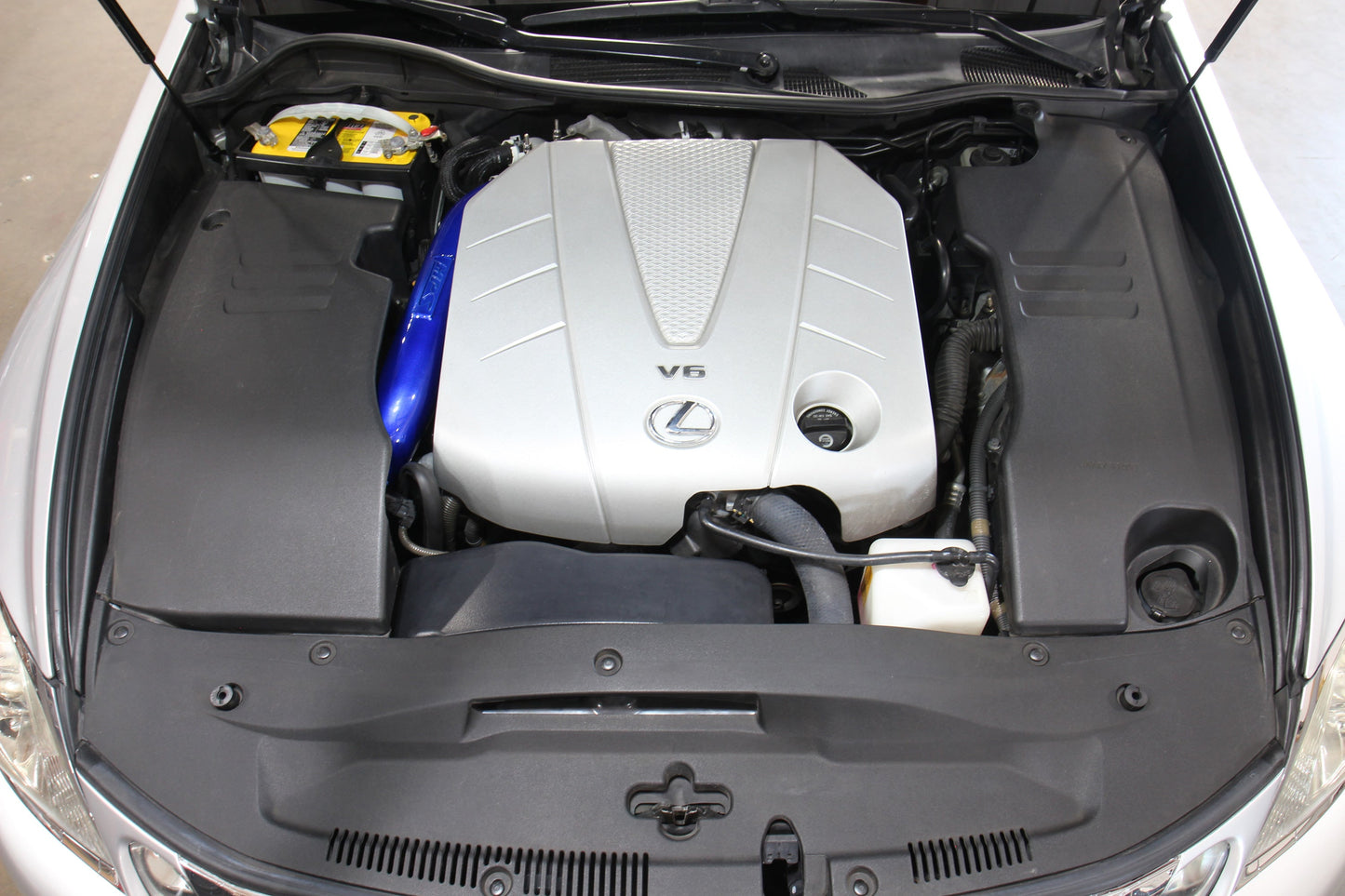 HPS Performance Air Intake Kit with Heat Shield, Polished, 827-720P