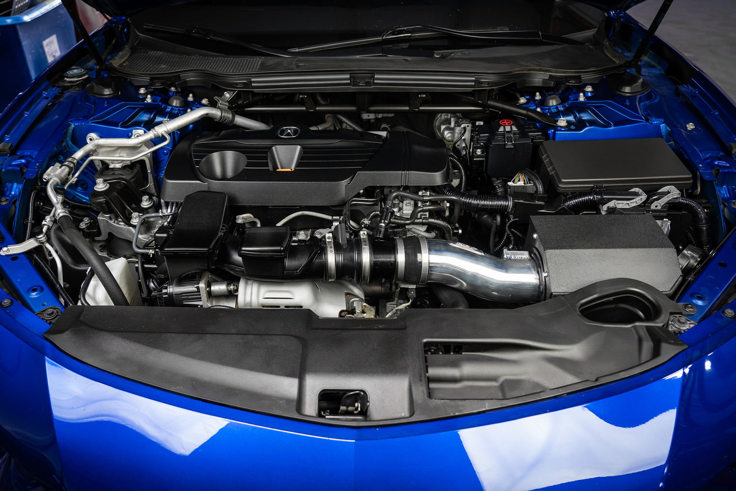 HPS Performance Air Intake Kit with Heat Shield, Black, 827-731WB