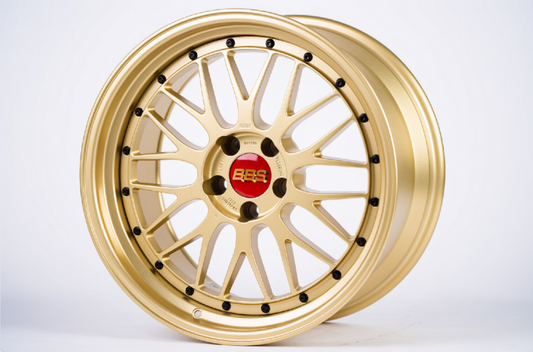 BBS LM 19x10 5x114.3 ET22 F1 Championship Edition Gold Wheel