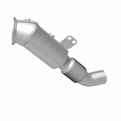 Magnaflow 19-22 BMW X5 Front Underbody 3L Direct Fit Converter - Graveyard Performance
