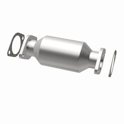 Magnaflow 10-12 Hyundai Genesis Coupe 2.0L Direct Fit Converter - Graveyard Performance