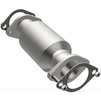 Magnaflow 13-14 Hyundai Genesis Coupe 2.0L Direct Fit Converter - Graveyard Performance