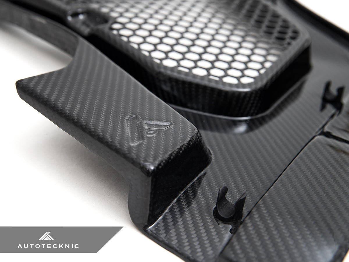 AutoTecknic Dry Carbon Engine Cowl Panel Trim Set - G90/ G99 M5 - Graveyard Performance