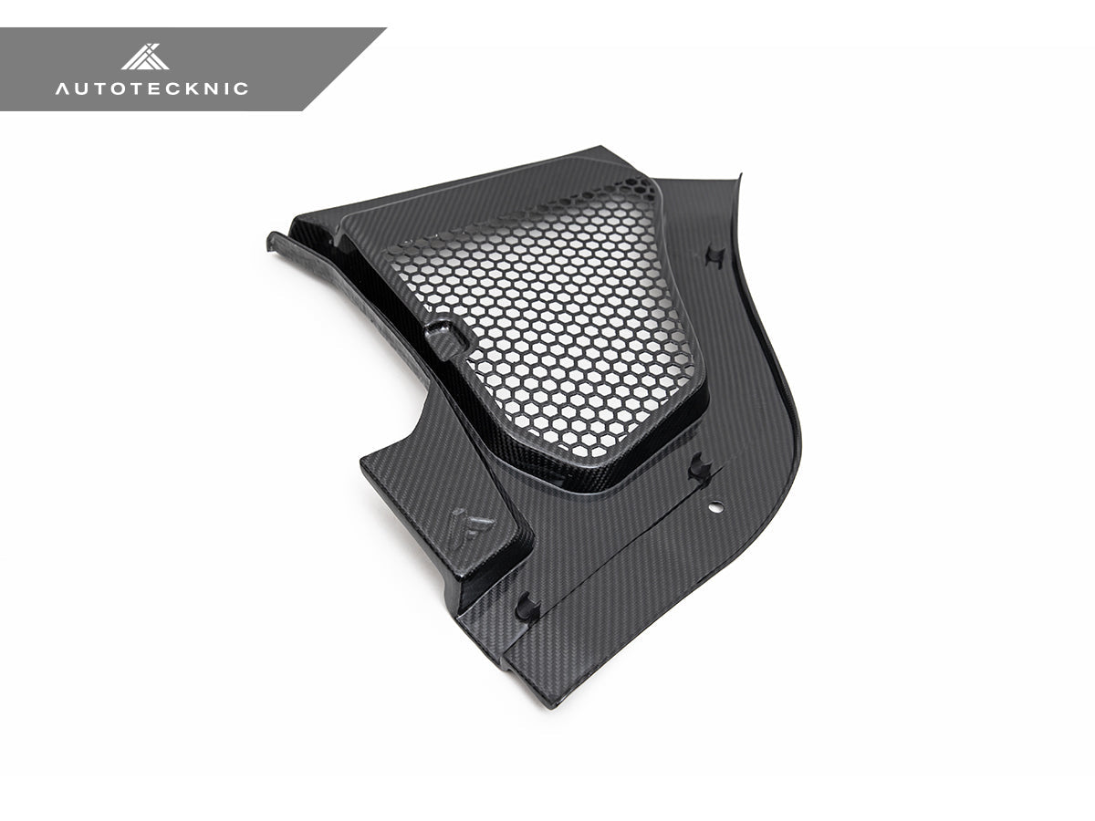 AutoTecknic Dry Carbon Engine Cowl Panel Trim Set - G90/ G99 M5 - Graveyard Performance