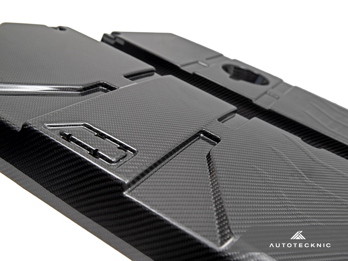 AutoTecknic Pre-Preg Carbon Engine Cover - F97 X3M | F98 X4M - Graveyard Performance