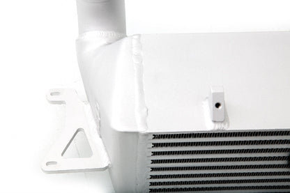 ∆Core™ BMW 535 Front Mount Intercooler