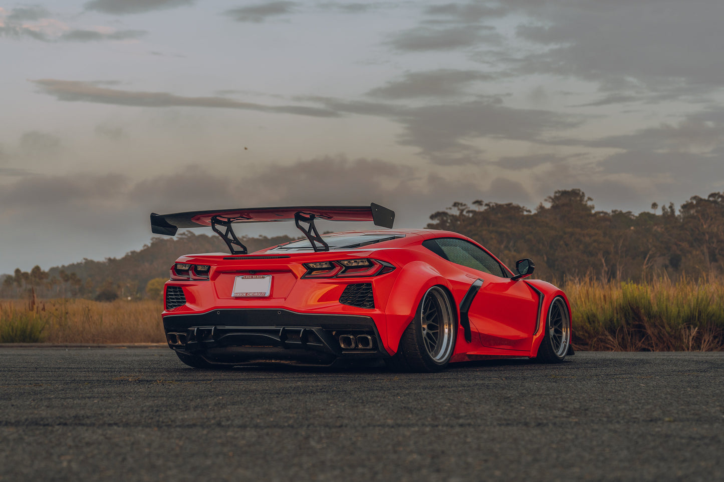 Street Hunter USA C8 Wing - Graveyard Performance