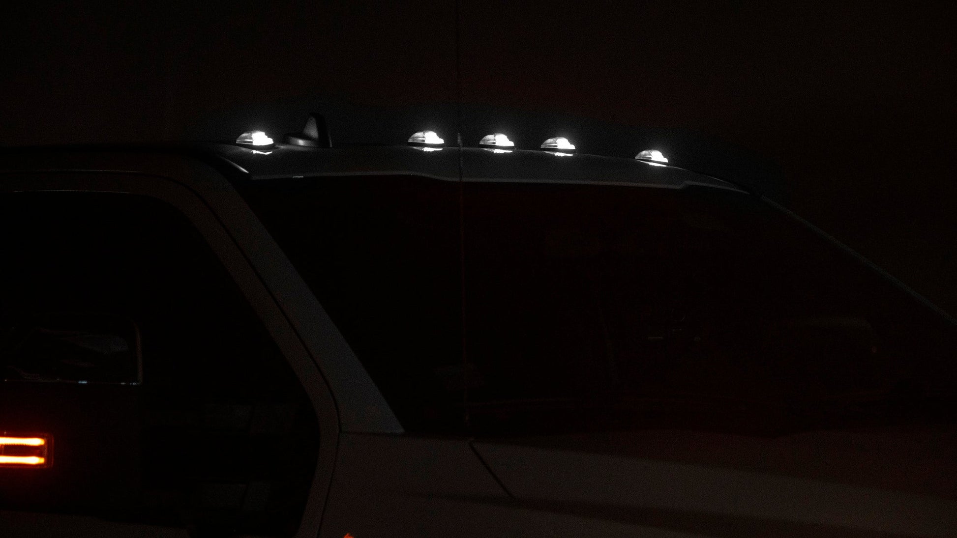 OLM Cab Light Replacement Set (Clear Lens/White Light) - 2017-2022 Ford Super Duty F250/F350 - Graveyard Performance